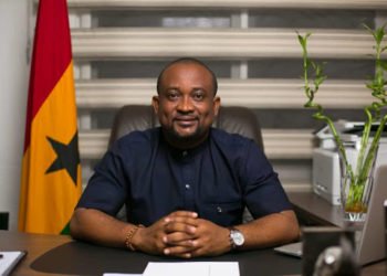 About 200 staff of Kwadaso SDA Hospital being tested after Medical Director died of Covid-19