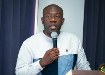 Government explains motive behind severity of punishment for non-wearing of facemasks