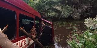 Two Toddlers Dead, 40 Pupils Injured After School Bus Plunges into River at Assin Homaho