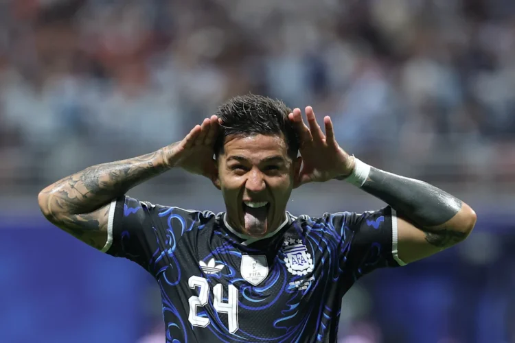 England suffer World Cup semi-final heartbreak as Argentina score late winner